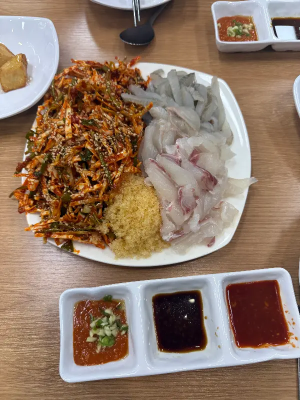 푸짐한 해산물 한 상