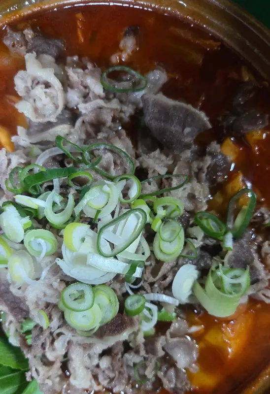 차돌박이 전골의 모습