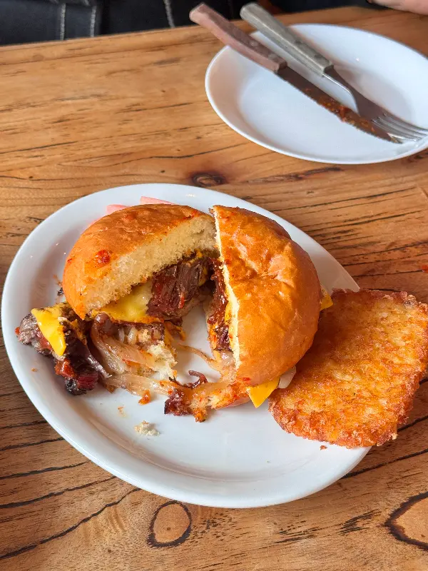 브리스킷 버거 단면