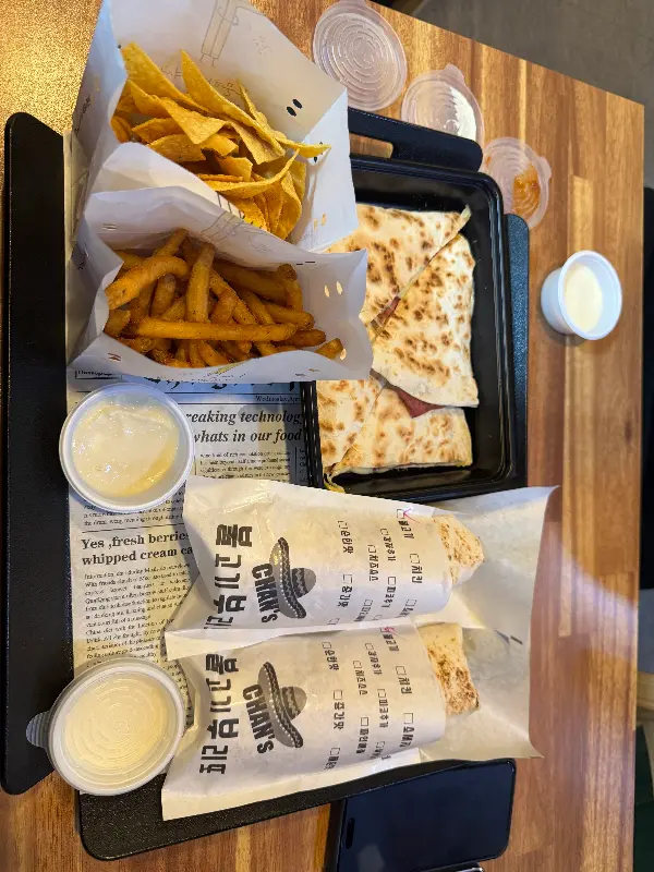 찬스부리또 포장 구성