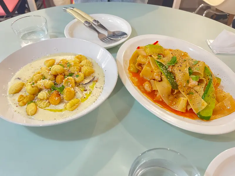 맛있는 파스타와 뇨끼 한 상 차림