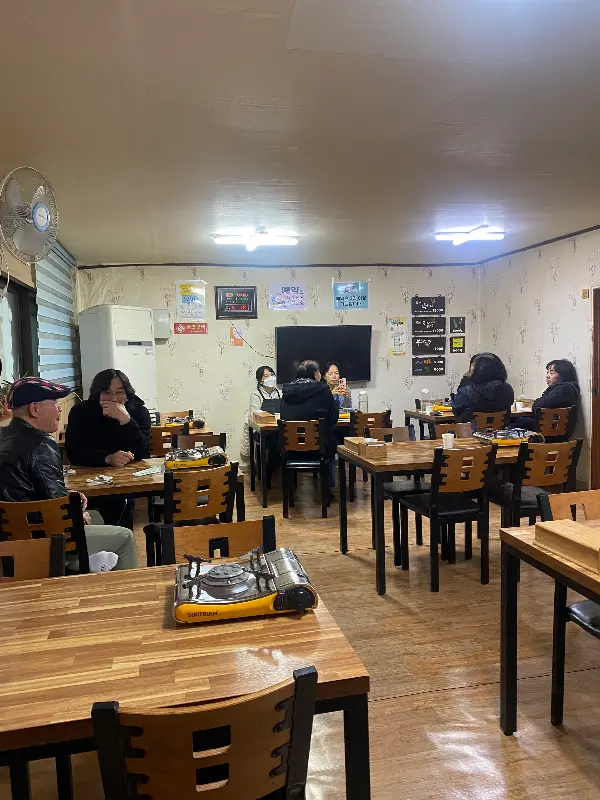 식당 내부 전경