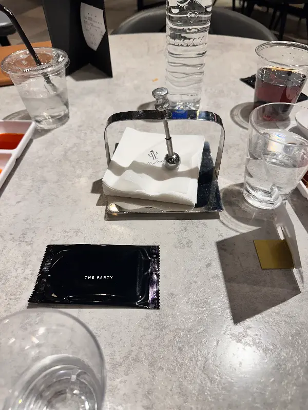 깔끔한 테이블 세팅