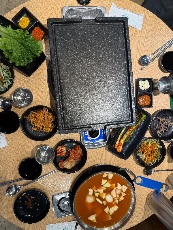 푸짐한 한 상 차림