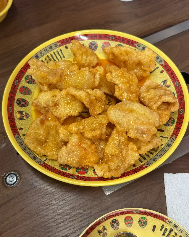 윤기가 흐르는 꿔바로우