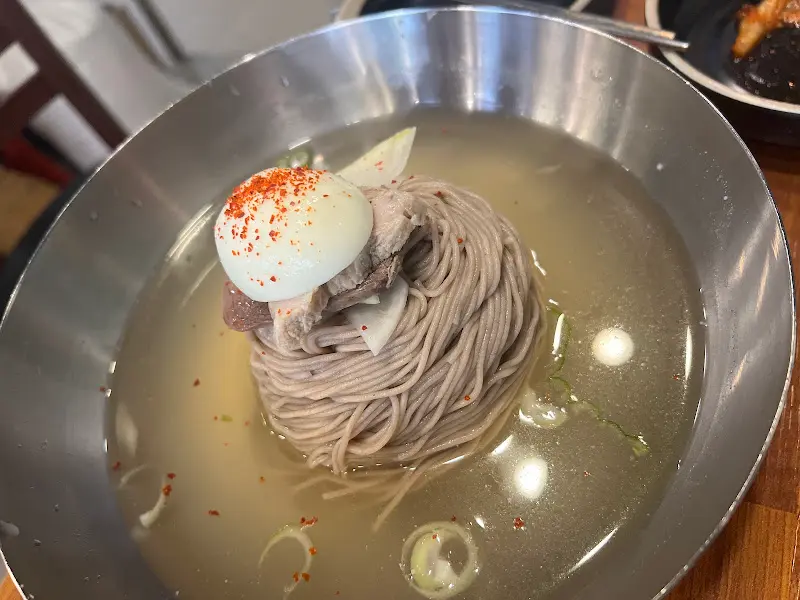 옥돌현옥 평양냉면