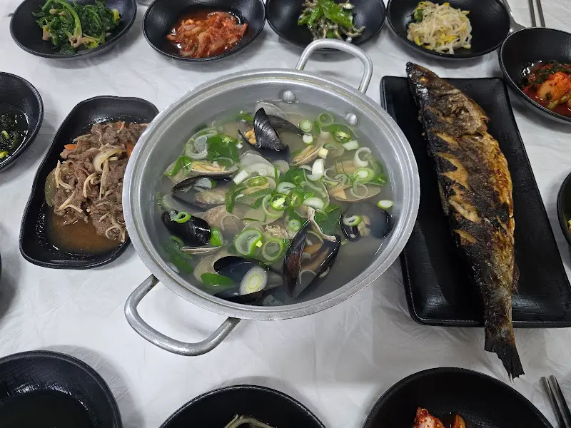 백반 한 상 차림