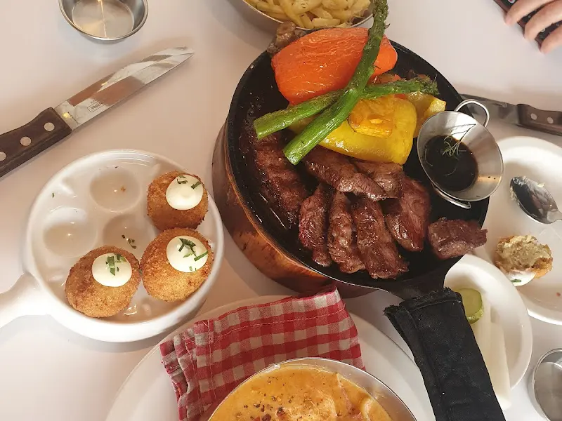 빠리맨션 스테이크