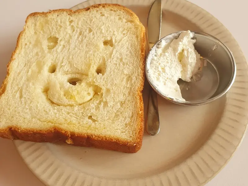 빠리맨션 식전빵