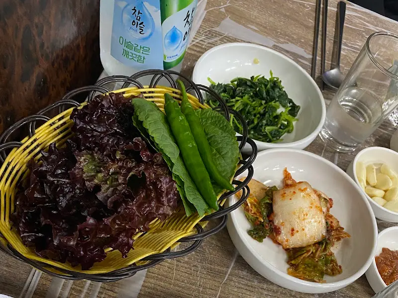 신선한 쌈 채소