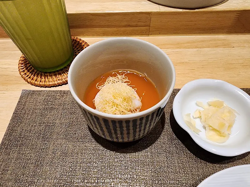 일본식 한치 물회의 아름다운 자태