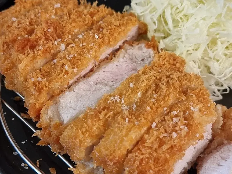 겉바속촉의 정석, 특로스카츠