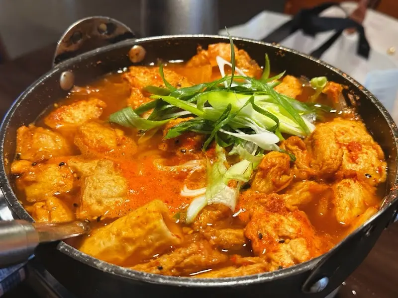 묵은지 어묵 전골