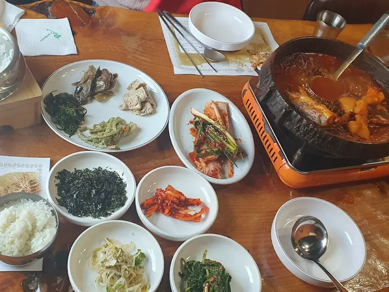 갈치조림 한 상 차림