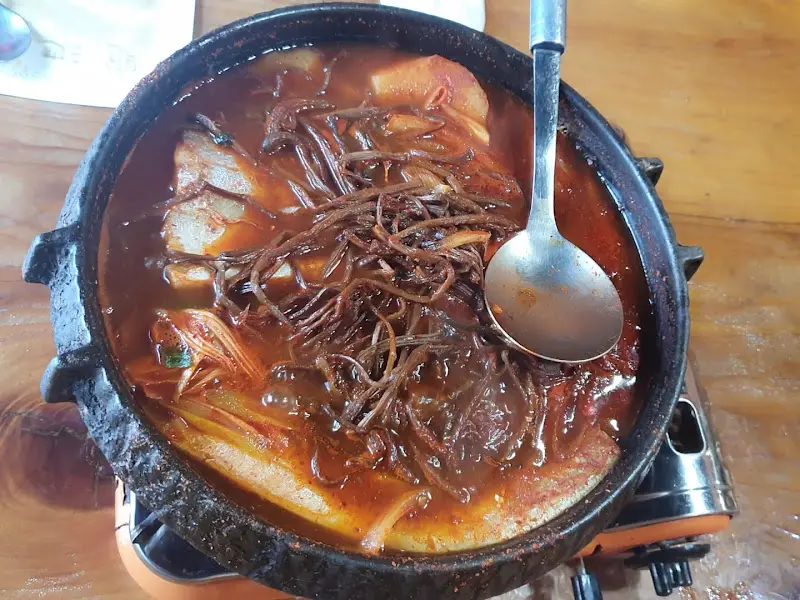 갈치조림 뚝배기