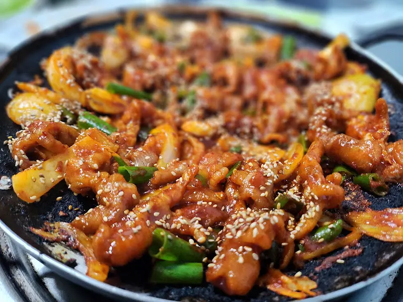 매콤달콤한 닭발