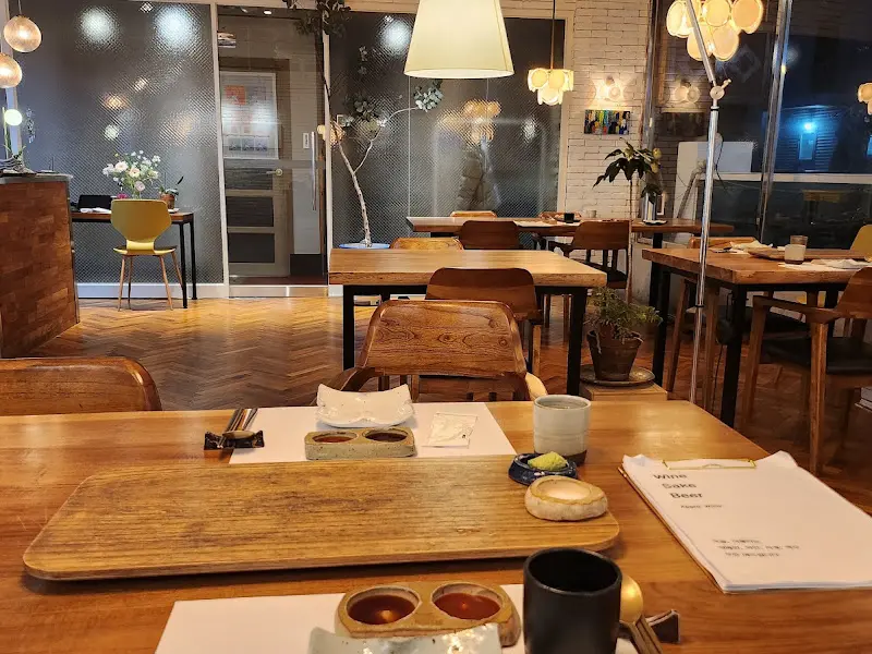 기사문 식당 내부