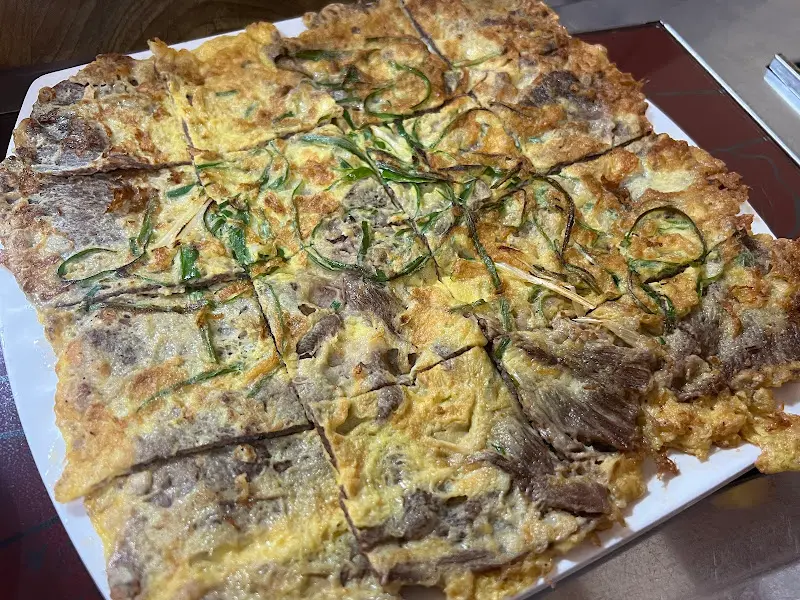 윤기가 자르르 흐르는 하연옥 육전