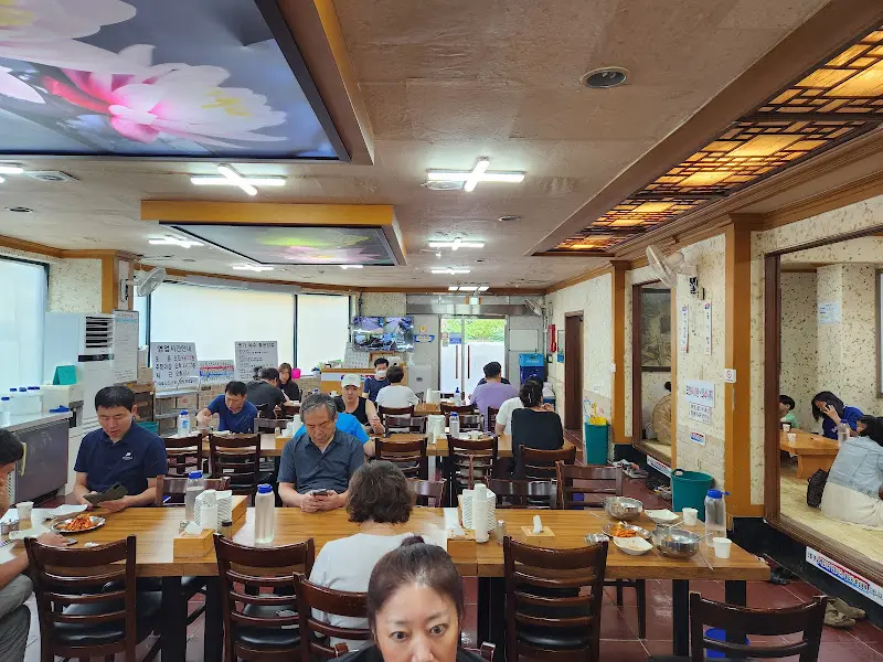 식당 내부