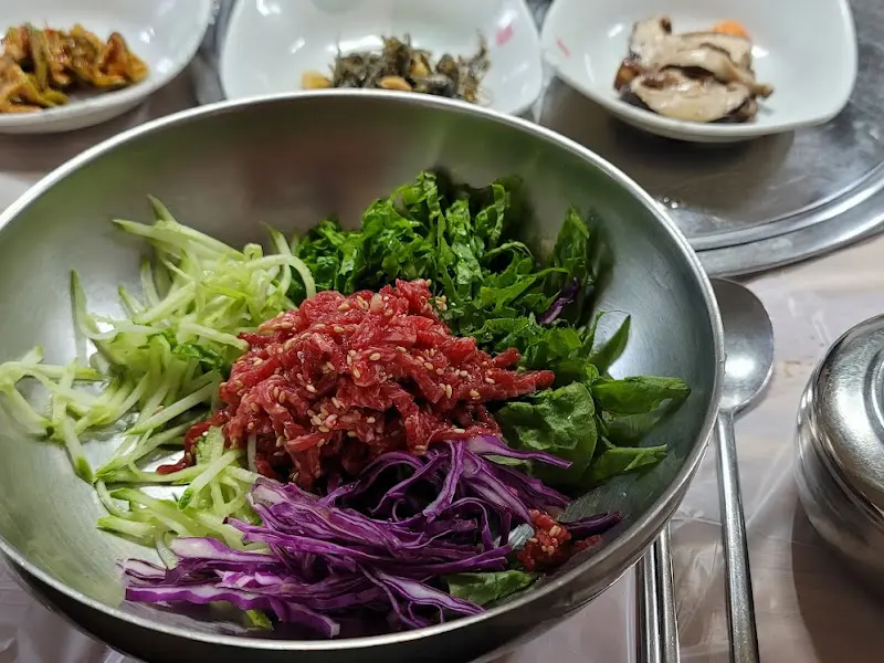 육회비빔밥