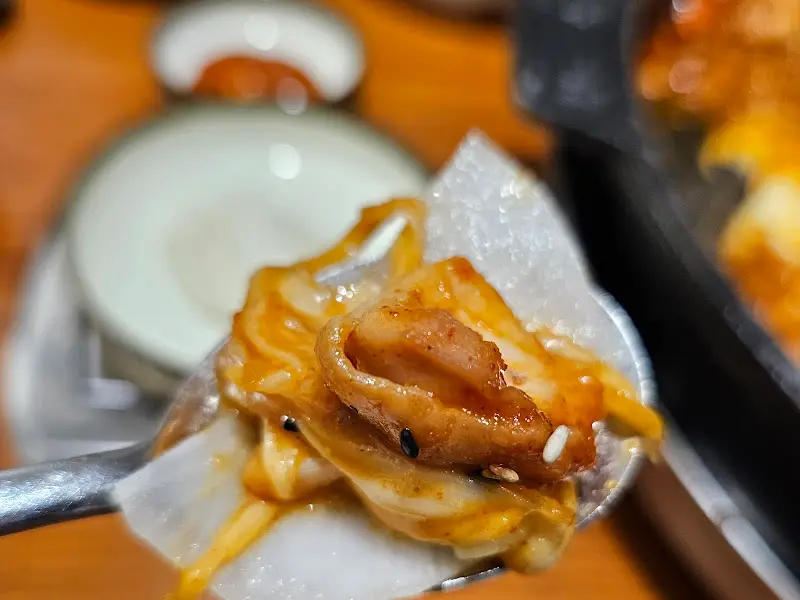 닭갈비 한 입의 행복