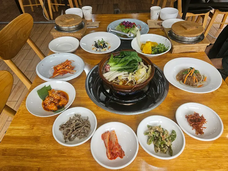 장모한상 전체 차림