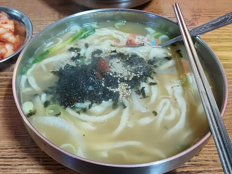 홍두깨칼국수