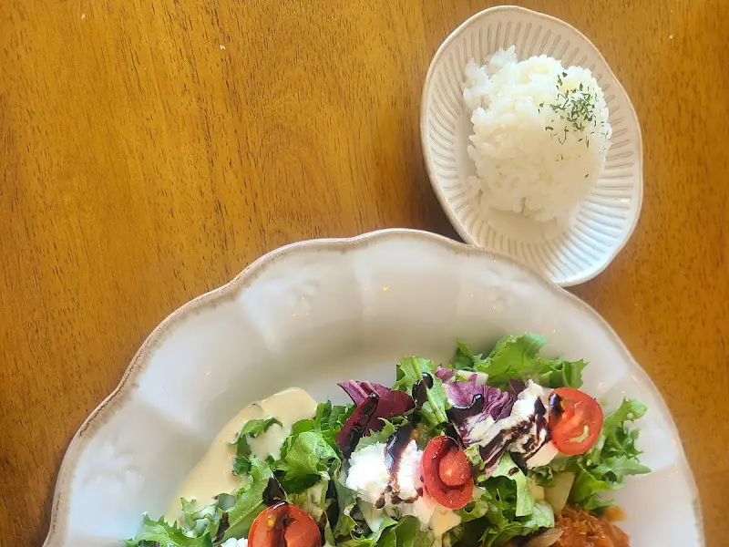 샐러드와 밥