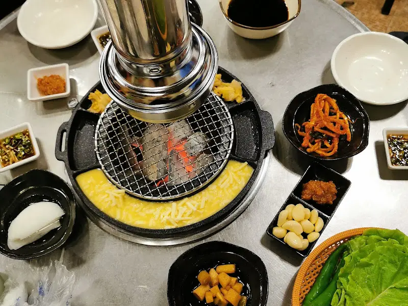 깔끔한 테이블 세팅