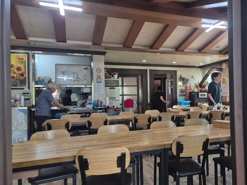 식당 내부 모습