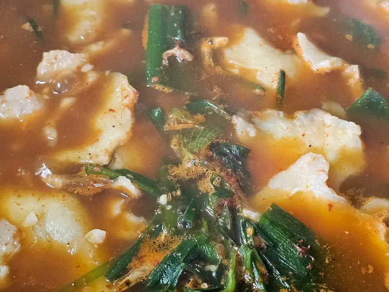 얼큰새우수제비