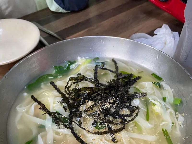 흰칼국수