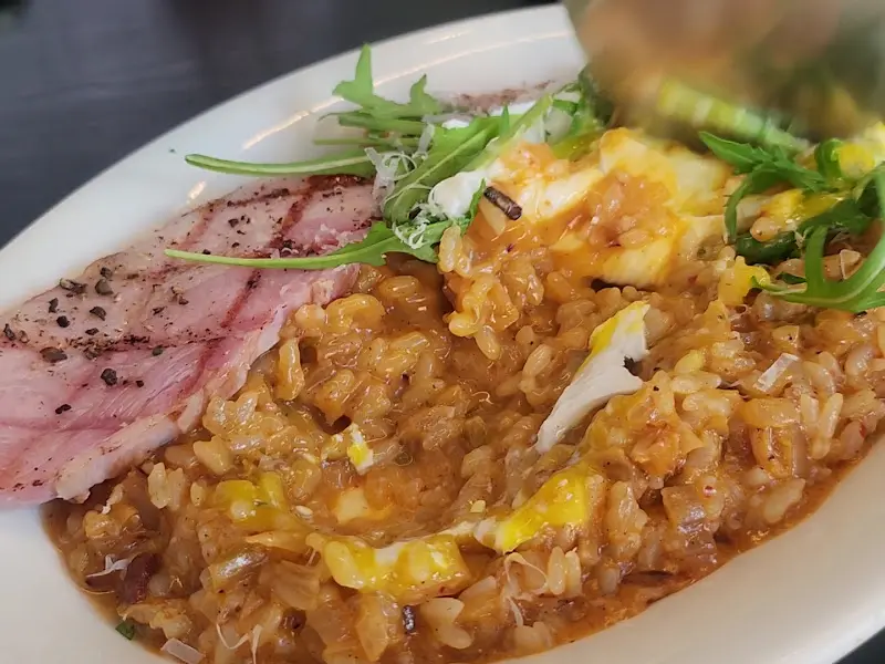 살몬 에그 베네딕트