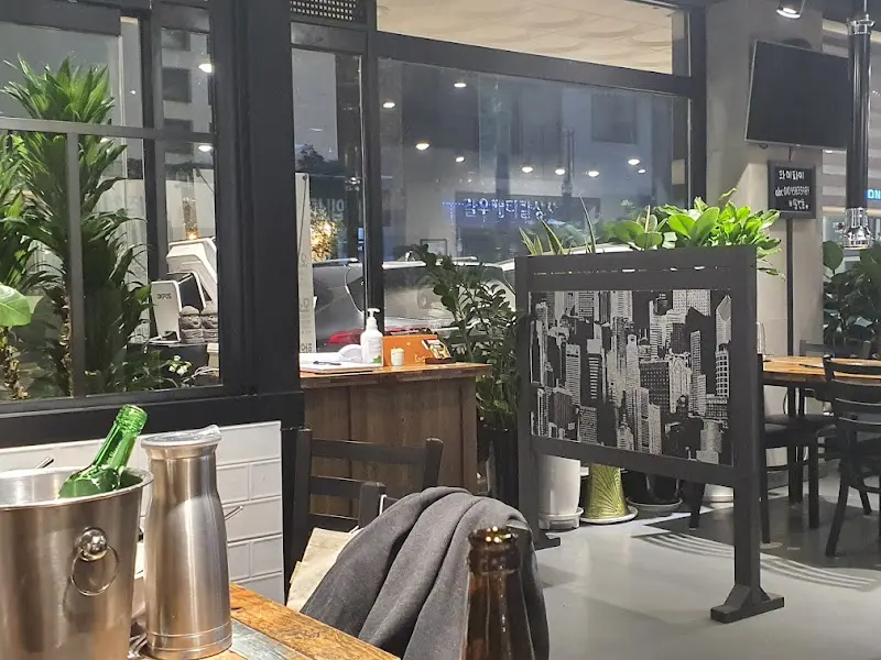 깔끔한 내부 인테리어