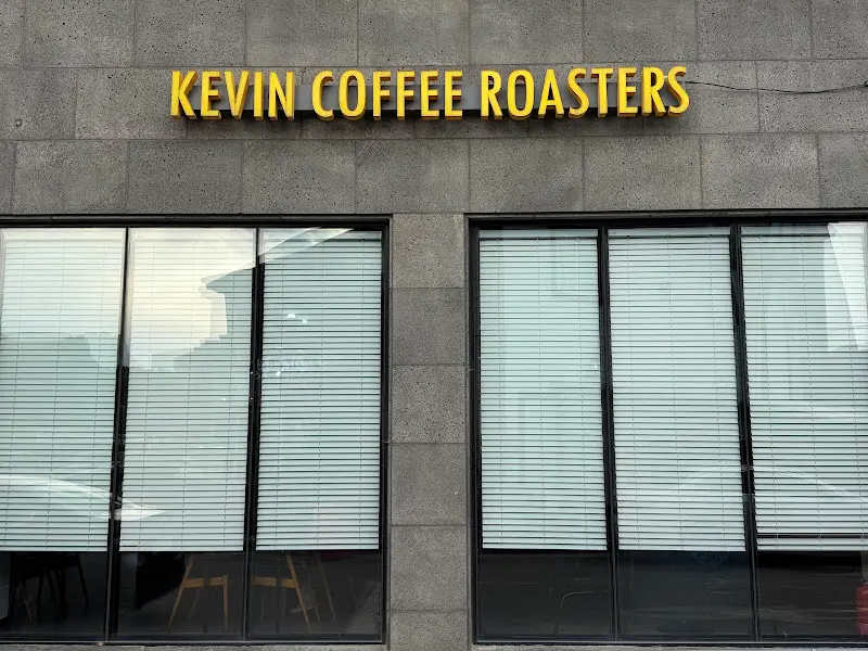 케빈커피 간판