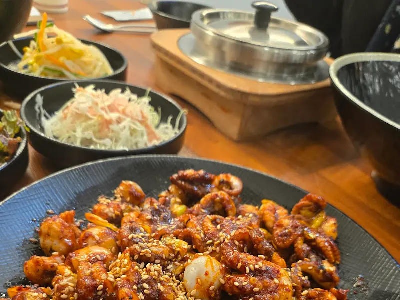 쭈꾸미볶음 한상차림