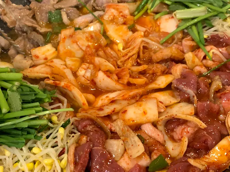 양념 오리와 우동사리의 만남