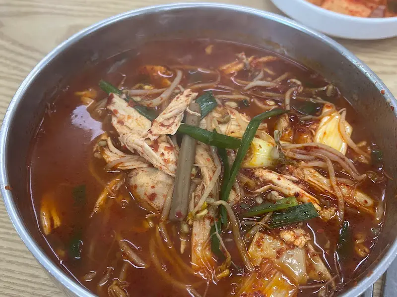 유장춘 닭개장 메인 메뉴