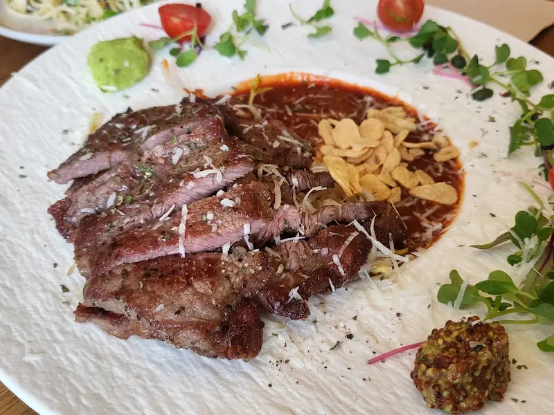 스테이크 단면 사진