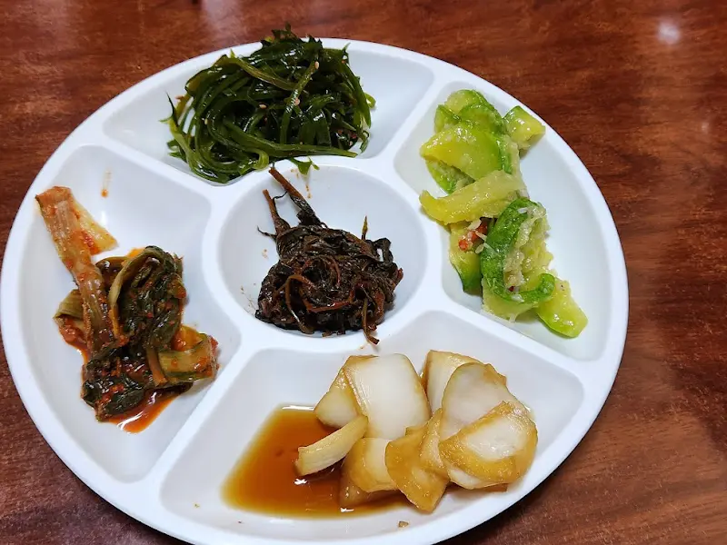 다채로운 밑반찬