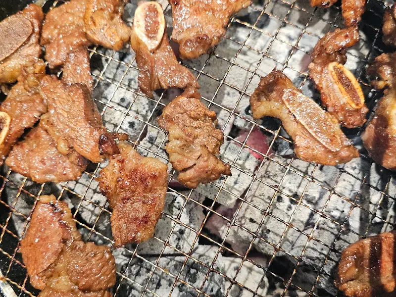 잘 구워진 LA갈비