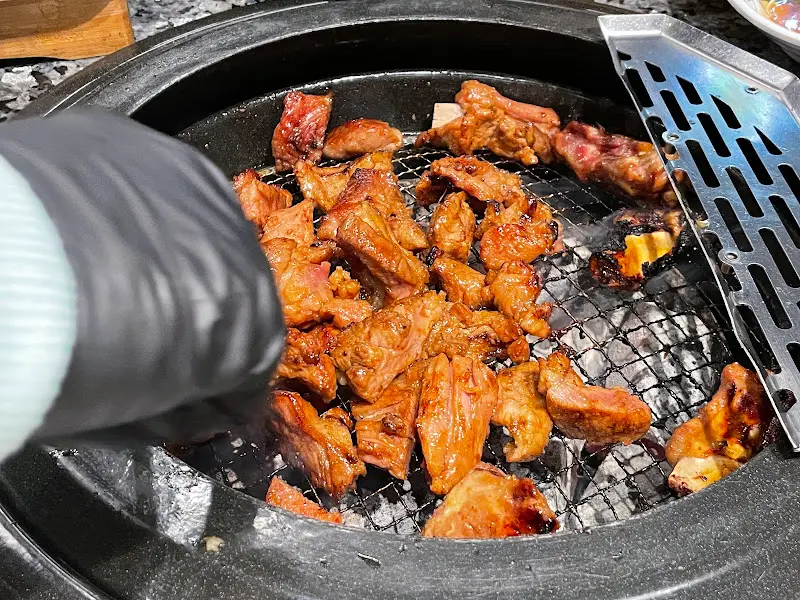 LA갈비 굽는 모습