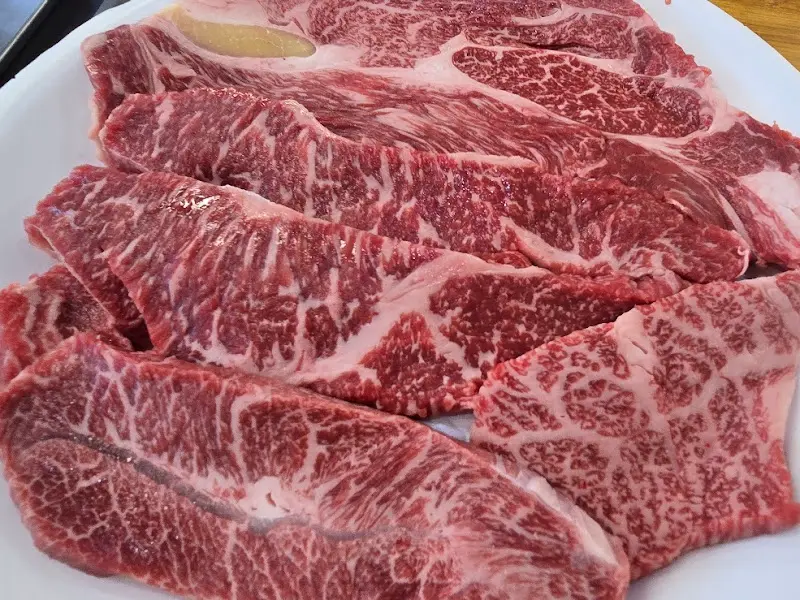 마블링이 훌륭한 한우