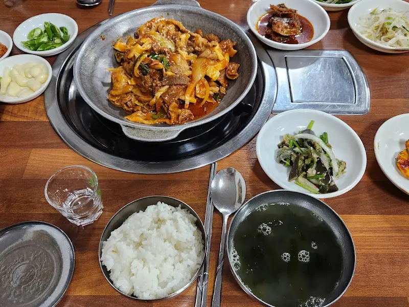 푸짐한 한 상 차림