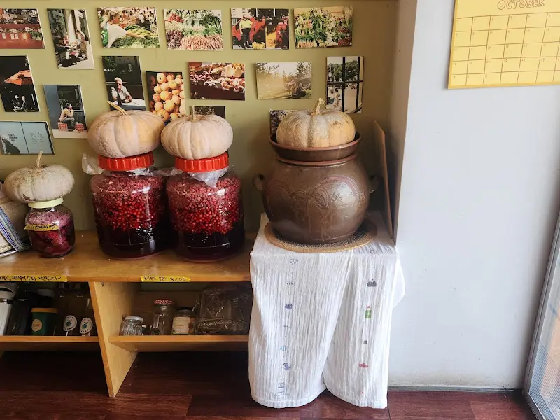 가게 내부 장식