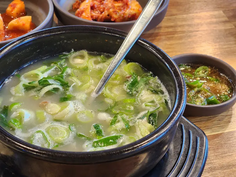 파가 듬뿍 올려진 소머리국밥