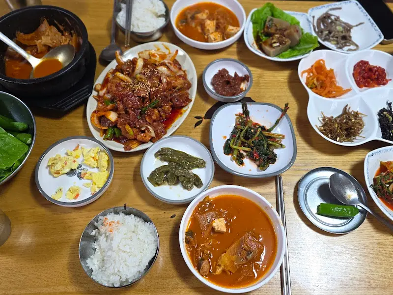 푸짐한 한 상 차림