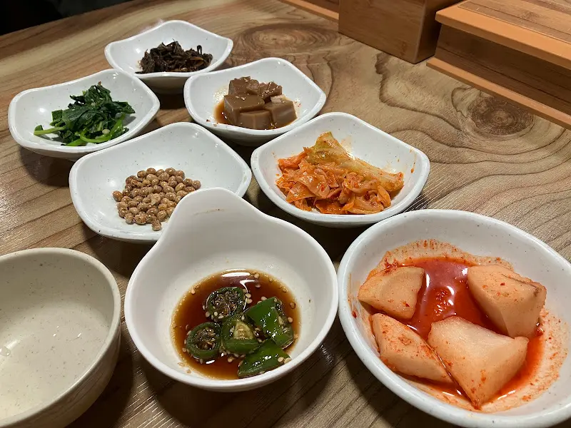 다채로운 한 상 차림