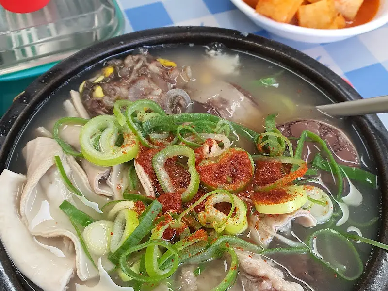 순대국밥 근접샷