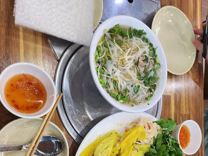 쌀국수와 반쎄오